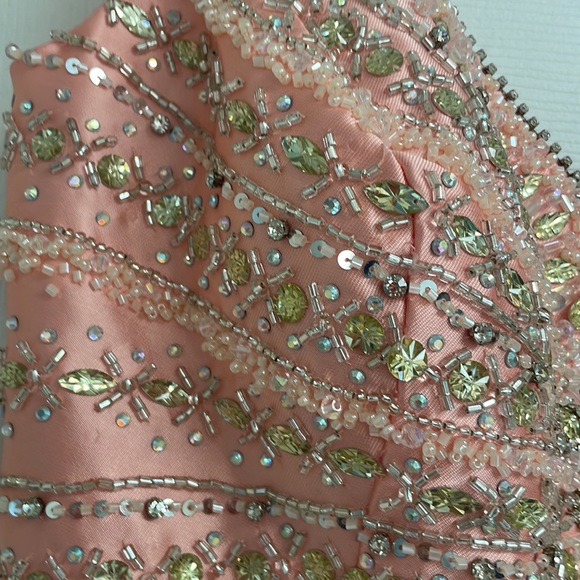 NEW Tony Bowls La Gala Evening Prom Gown Dress peach Sz 8 - Picture 2 of 10